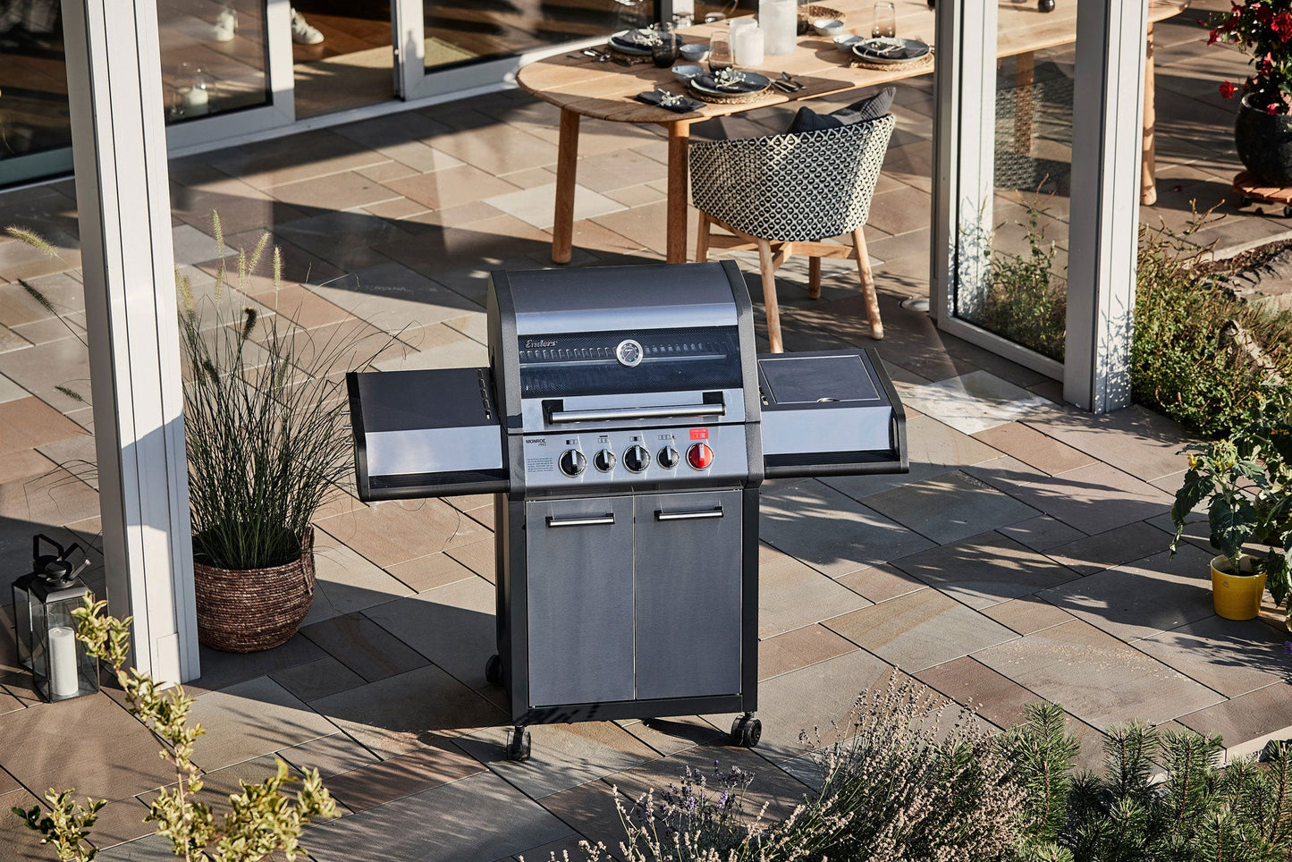 Enders Monroe Pro 3 SIK Turbo Gas Barbecue mit FREE Abdeckung