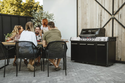 Premium Enders Uniq Pro 3 IK Gas Grill Setchen mit Cruster