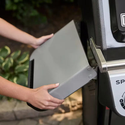 Premium Spirit E-415 Gas Grill Weber