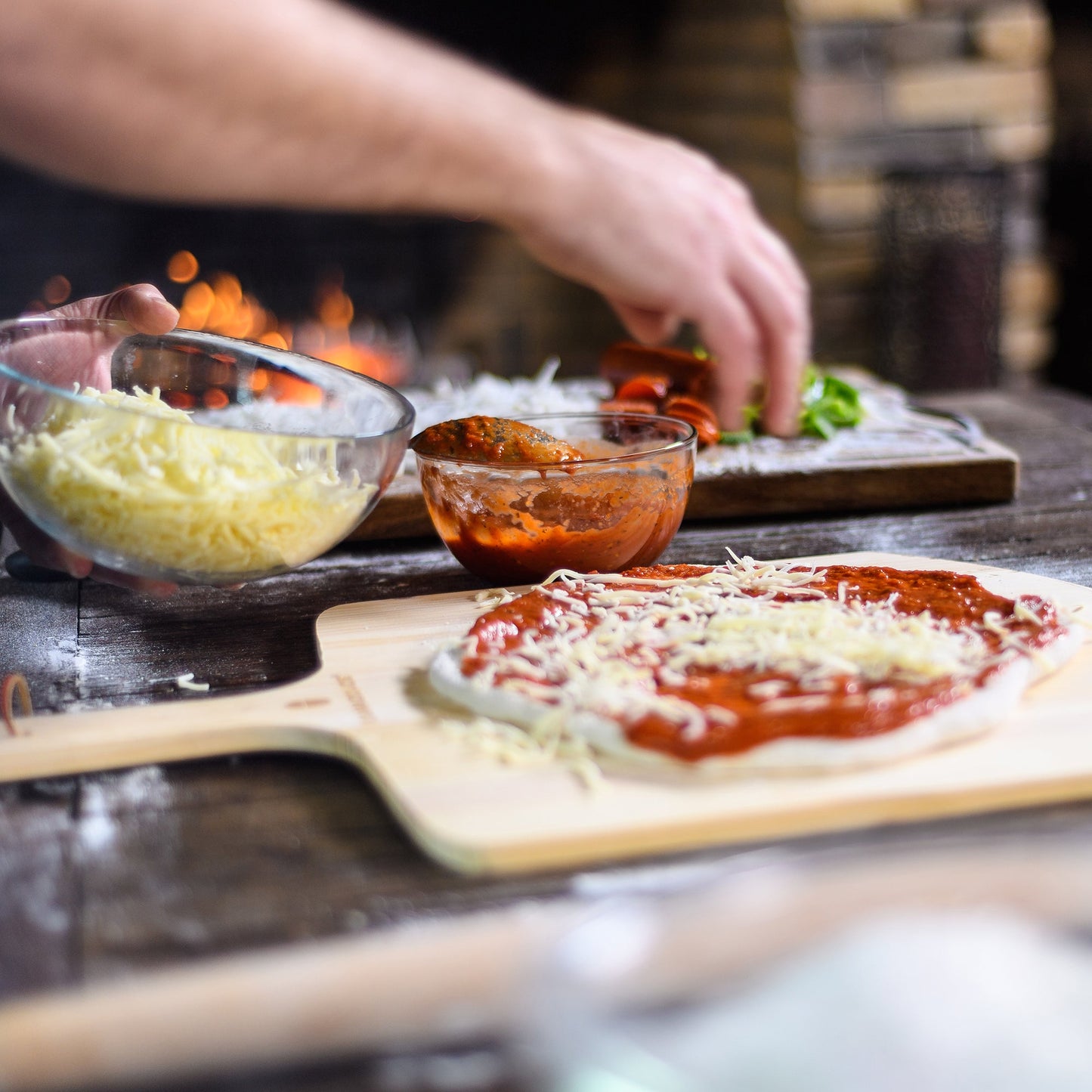 Premium Classic II Kamado Joe Grill mit Voyager Pack