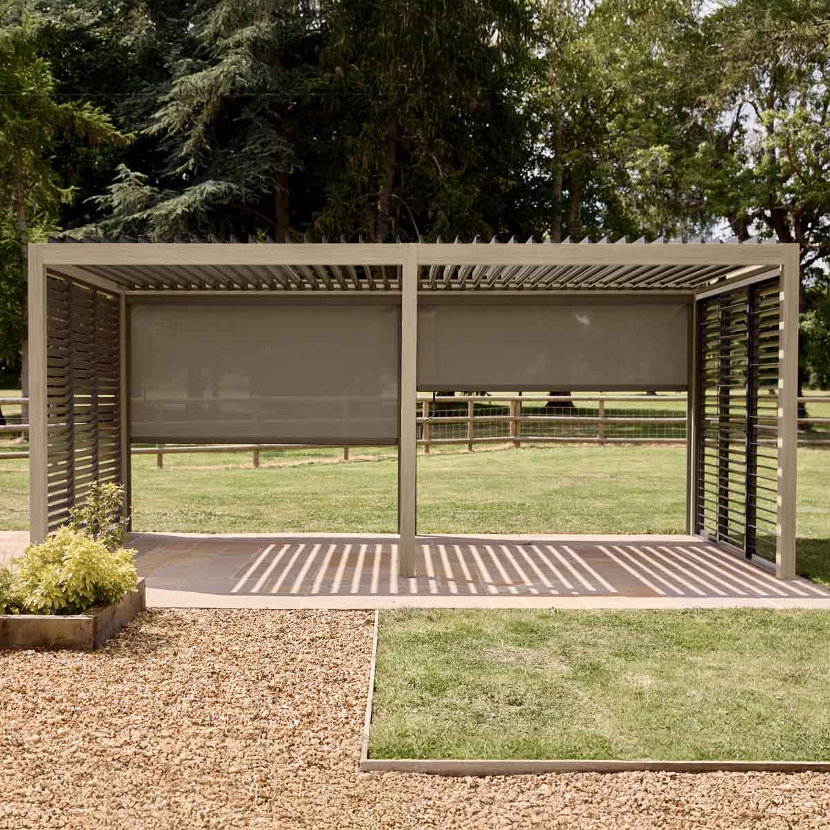 Sanctuary Birch 6 x 3m Pergola mit Lights