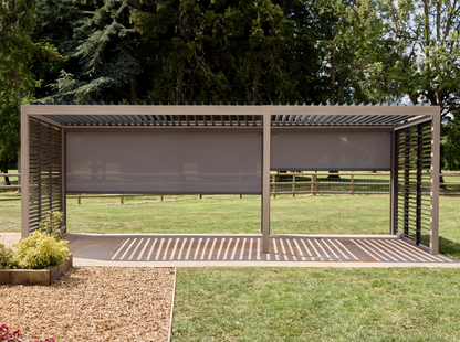 Sanctuary Oak 7 x 3m Pergola mit Lights