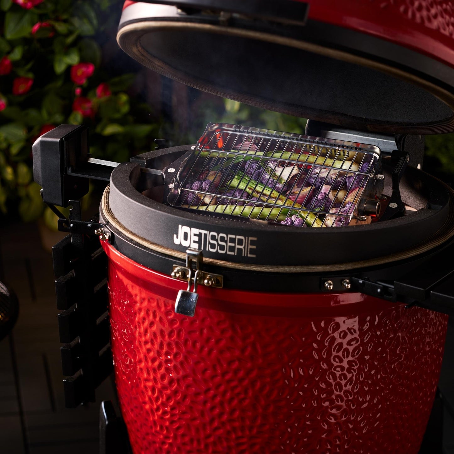 Classic II Kamado Joe + Adventurer Pack
